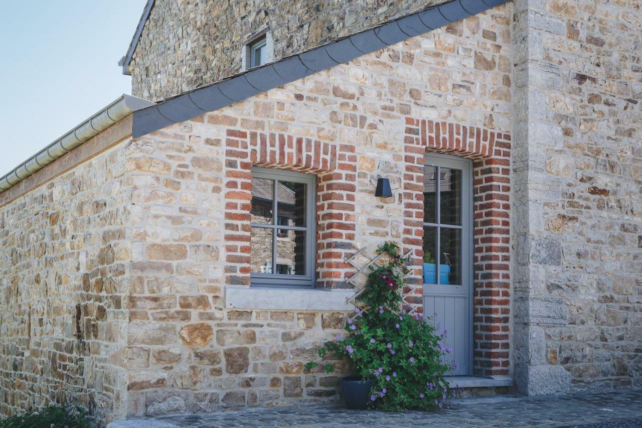 La Croisee Des Champs, Gite Entre Durbuy Et La Roche En Ardenne Erezee Exterior photo